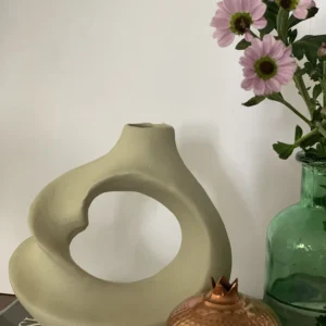 گلدان سفالی دفرمه