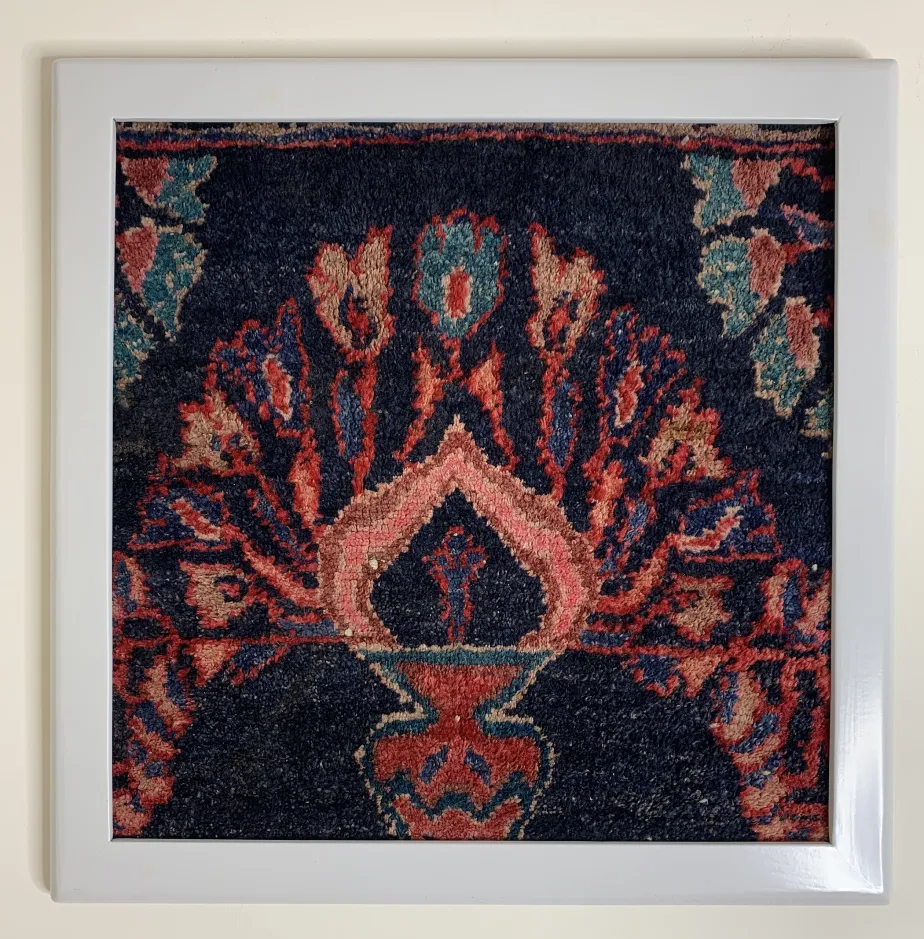 تابلو فرش اراک قدمت 9۰ ساله (ابعاد 50×50)